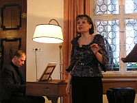 Ursula Mann und Christian Brembeck beim Kammerkonzert im Rittersaal St. Ottilien