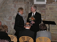 Regina Rinke und Präsident Berthold Gaß bei der Ehrung von Prof. Gottfried Rehm anlässlich dessen 85. Geburtstags
